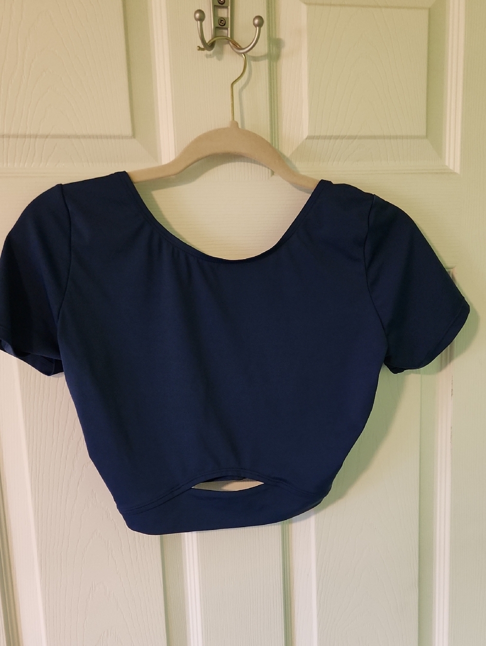 Avia Navy Short Sleeve Crop Top with Front Keyhole - Lowest Price